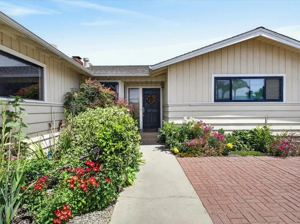 251 La Mesa Dr, Salinas, CA 93901