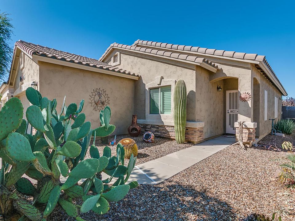 1st image of 1330 W Calle Luis Maria