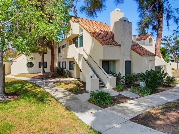 387 N Melrose Dr Unit D, Vista, CA 92083