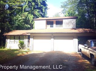 8558 Sesame St NW, Silverdale, WA 98383