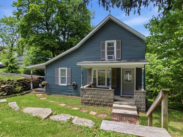 10 6th St, Brookville, PA 15825