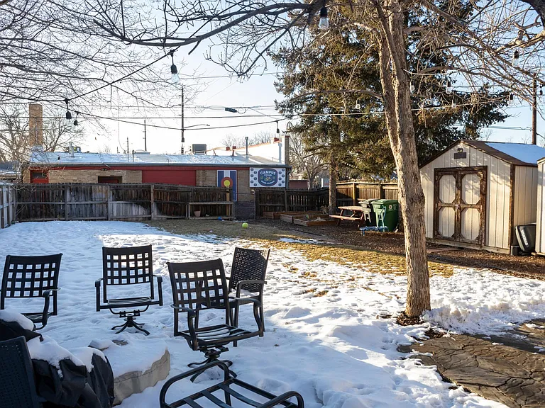 2103 S Clarkson St — Photo 30