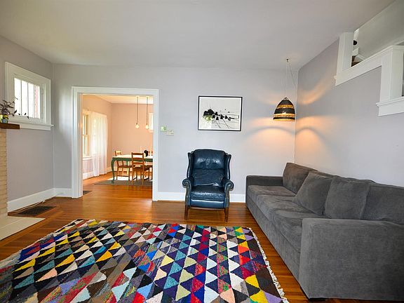 3rd image of 6252 Bona Vista Pl