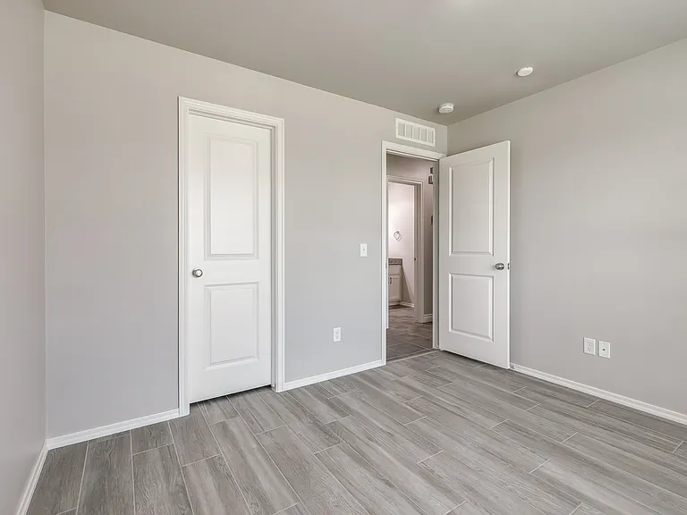 18705 Vivo Dr — Photo 46