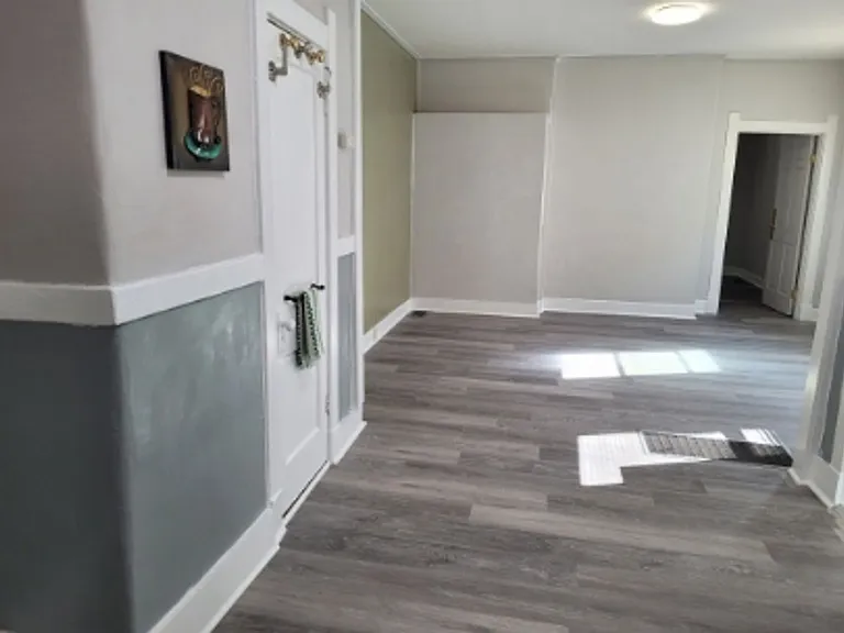 112 Boston Ct — Photo 16