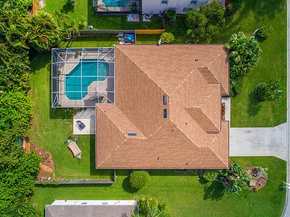5th image of 3134 SW Marco Ln