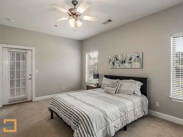 3218 Veterans Memorial Pkwy #3X3 — Photo 5
