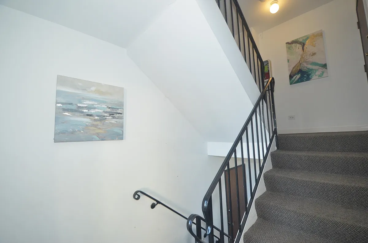 Building Photo - 409 Inland Dr #2A