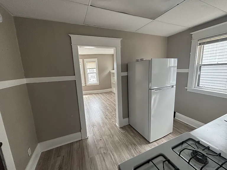 500 Colvin Ave #3 — Photo 7
