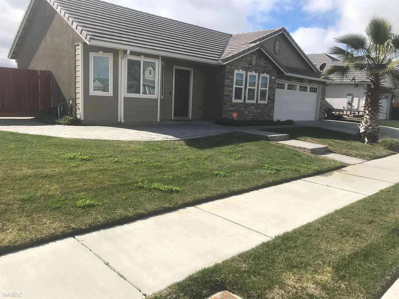 1509 National Dr photo 1