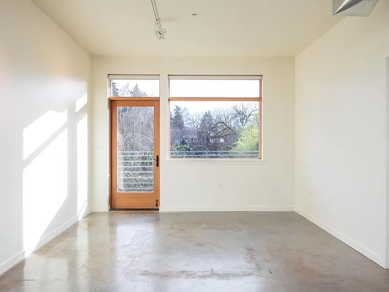 Move the House — Photo 22