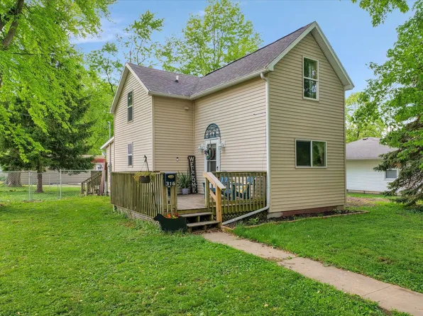 316 N Taft St, Paxton, IL 60957