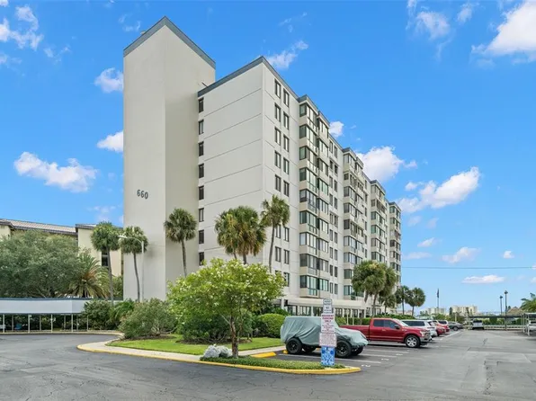 660 Island Way APT 906, Clearwater, FL 33767