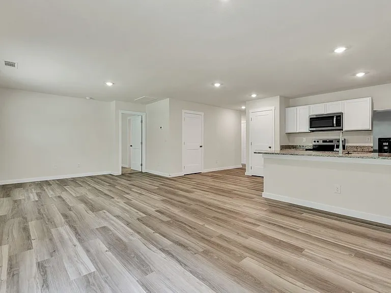 627 Fox Den Cir — Photo 8