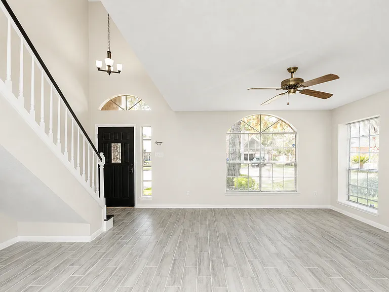 9210 Towne Terrace Dr — Photo 7