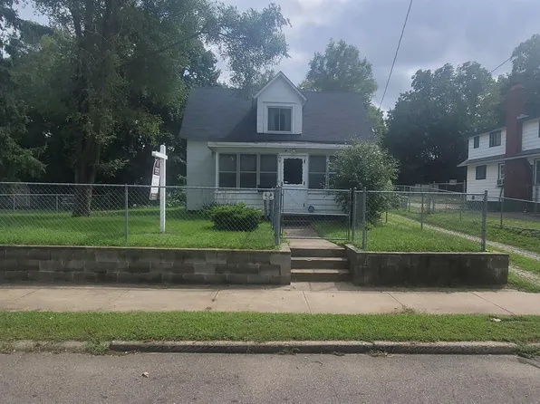 69 Vineyard Ave, Battle Creek, MI 49037