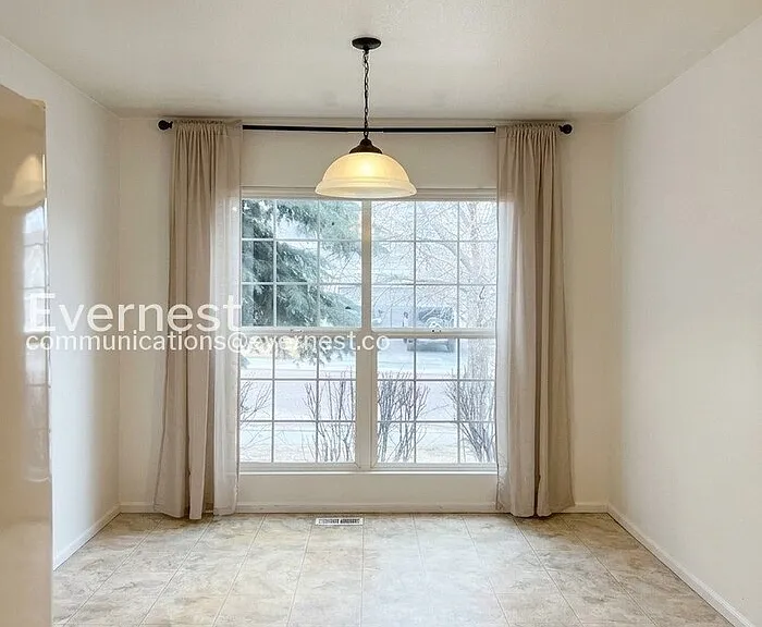 8215 Silver Glen Dr — Photo 5