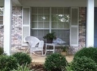 1302 Rock Creek Cir, Benton, AR 72019