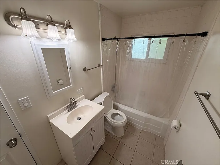 260 Avenida Lobeiro — Photo 5