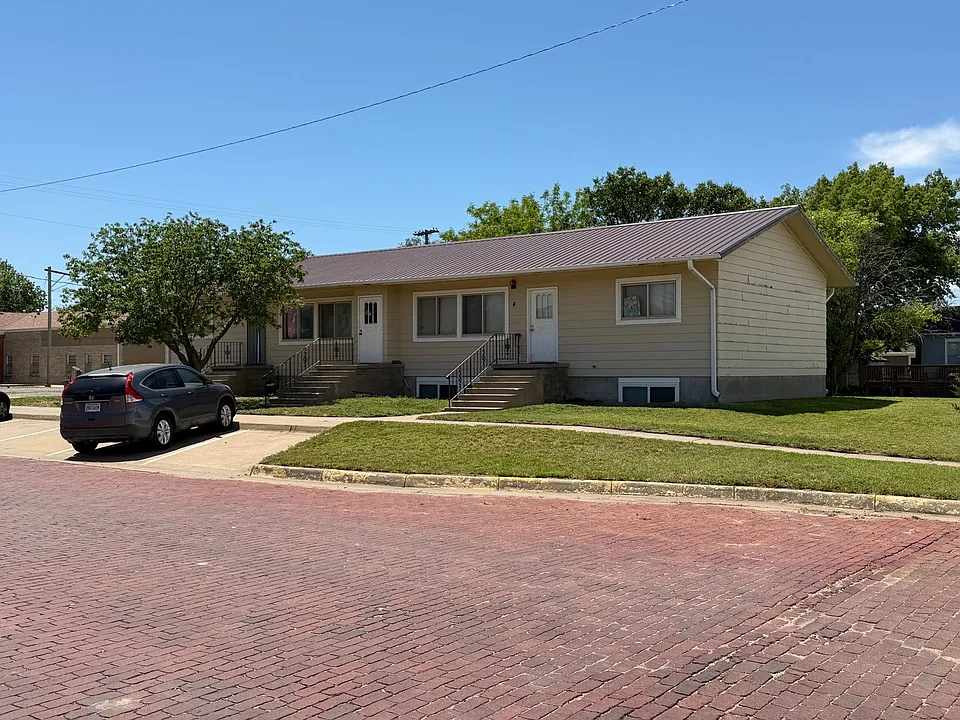 724 N. Maple