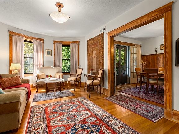 3rd image of 49 Winchester St #2