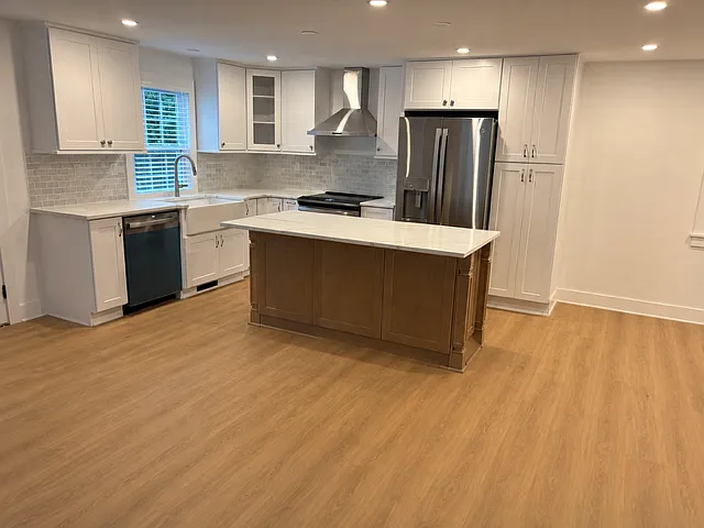 25 Hoover Rd #1 — Photo 10
