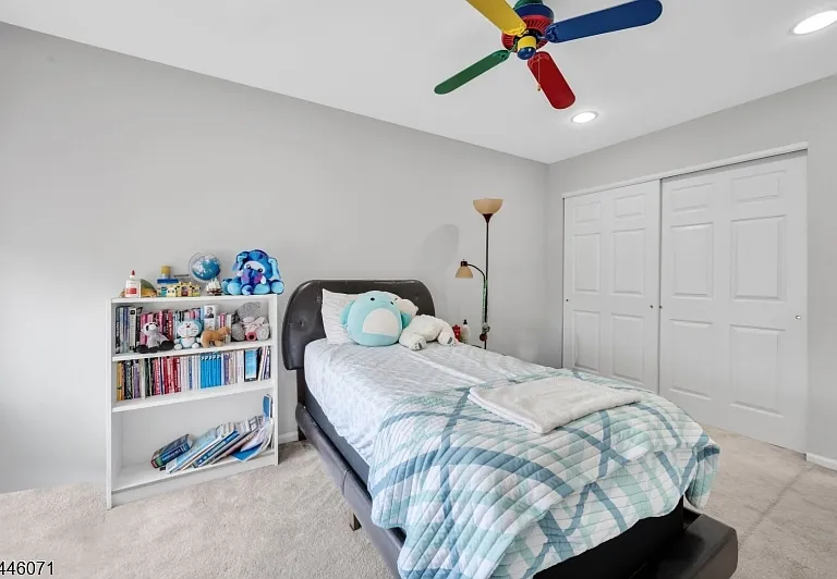 19 Gordon Cir — Photo 12