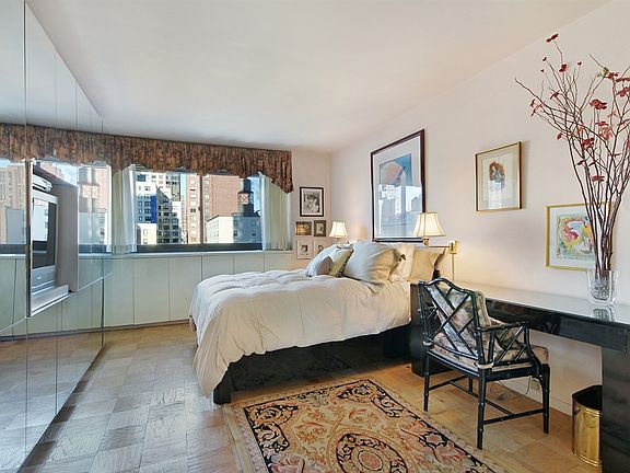 3rd image of 1725 York Ave APT 14-H