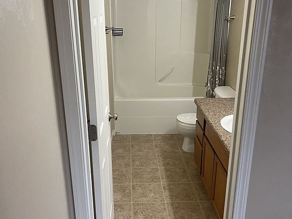 4th image of 3229 Rosebud Dr APT 3