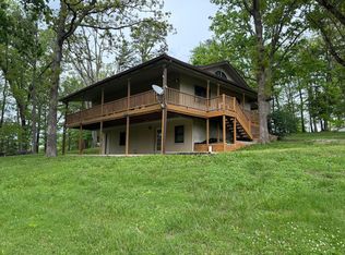 16709 Honeysuckle Hill Rd, Eminence, MO 65466