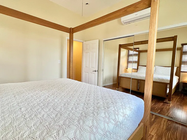 684 Iana St — Photo 11