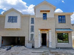 9215 Hilldale St, Houston, TX 77055