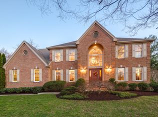 21 Daylily Dr, Mount Laurel, NJ 08054