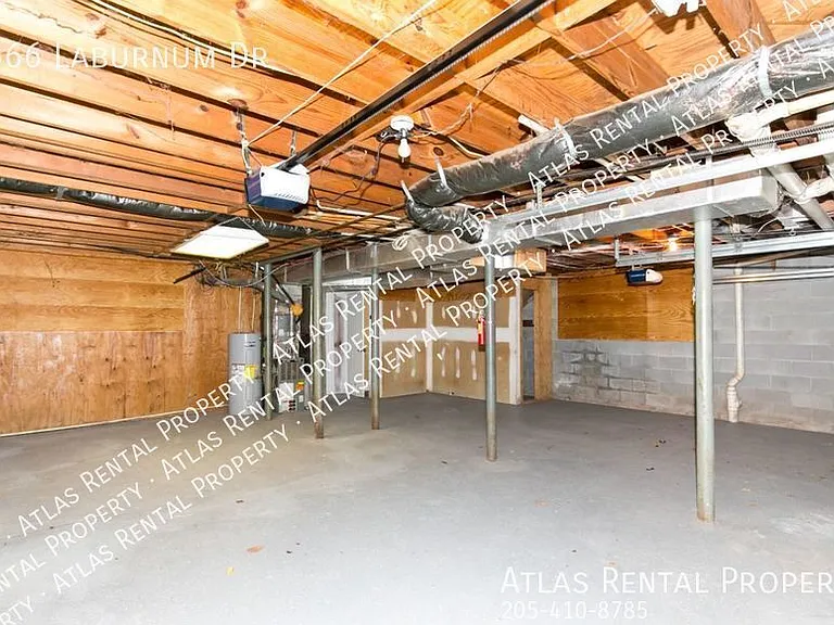 2666 Laburnum Dr — Photo 33