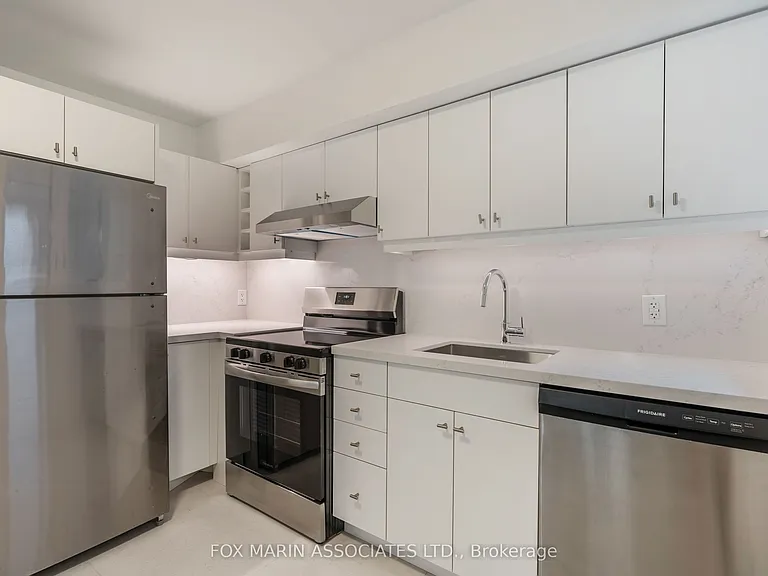 334 Shaw St #LOWER — Photo 7