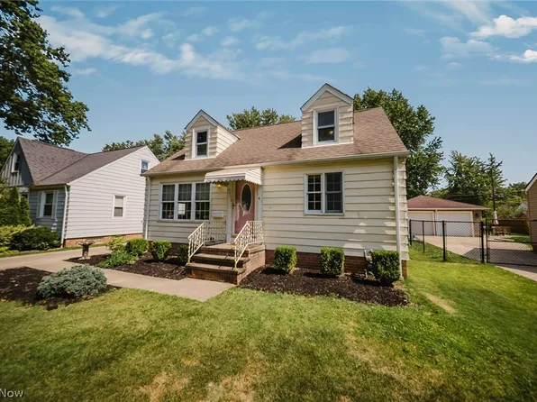 6953 Greenleaf Ave, Parma Heights, OH 44130