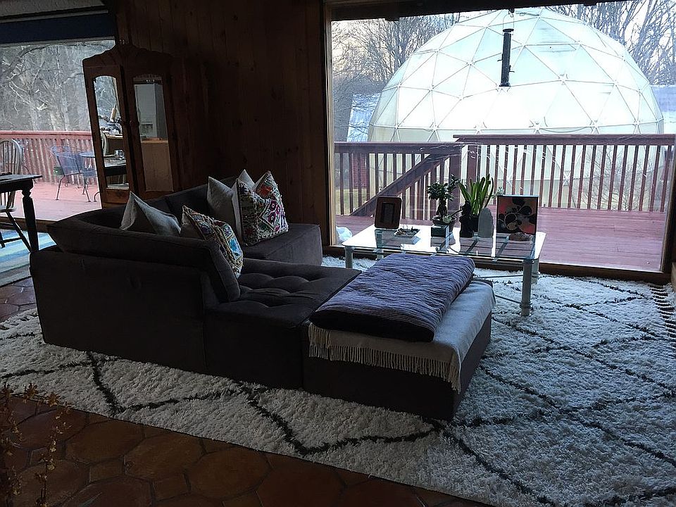 2nd image of 292 Biodome Dr