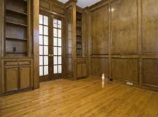 2153 University Blvd, Houston, TX 77030