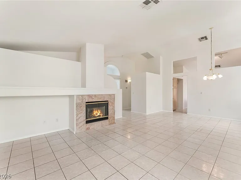3523 Autumn Rain Ct — Photo 6