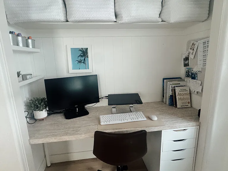 Downstairs bedroom / office