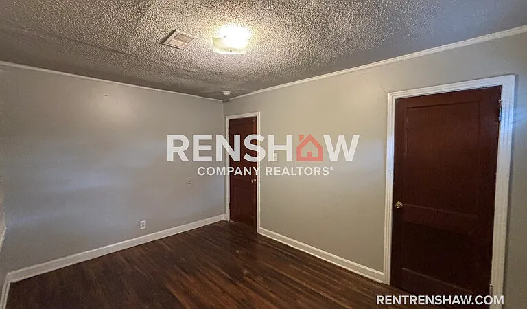 1599 Hope St — Photo 8