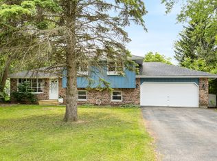 29W459 Lee Rd, West Chicago, IL 60185