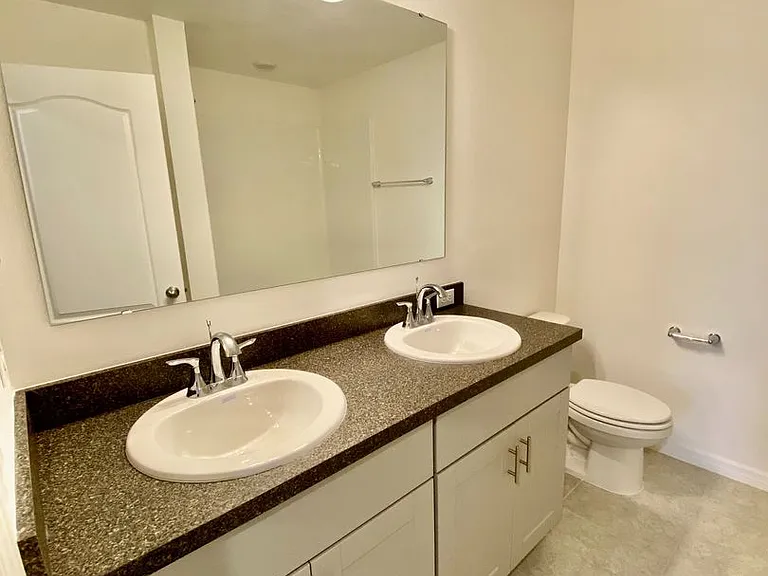 999 Cumberland Dr — Photo 15