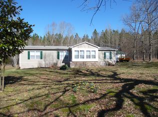 615 Charles McClearen Rd, Hohenwald, TN 38462