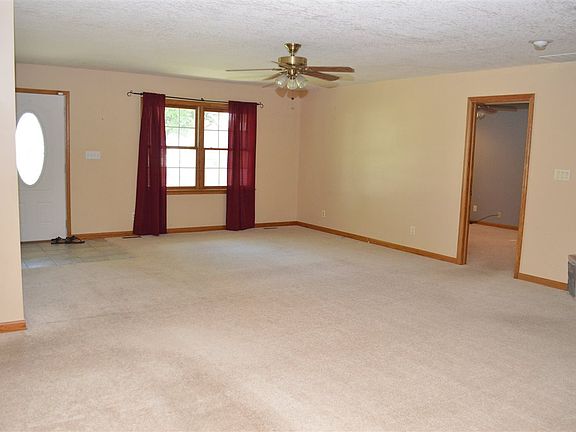 2nd image of 206 William St