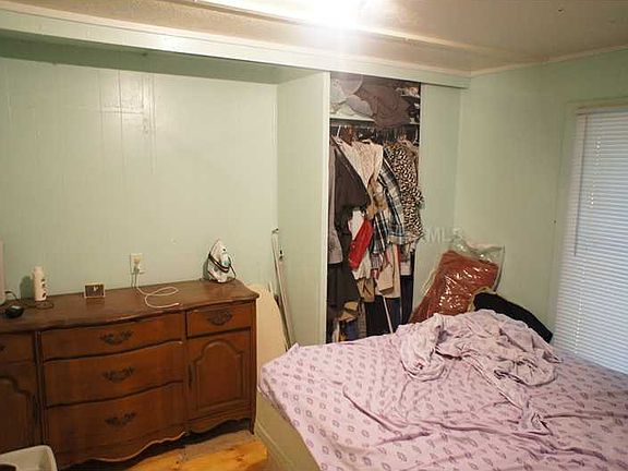 5th image of 2855 Midway Dr