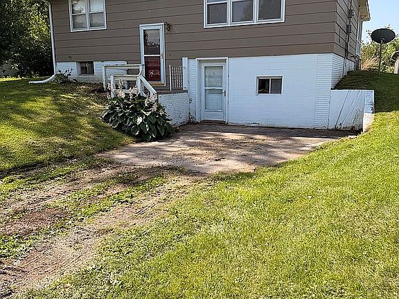 3rd image of 506 South St