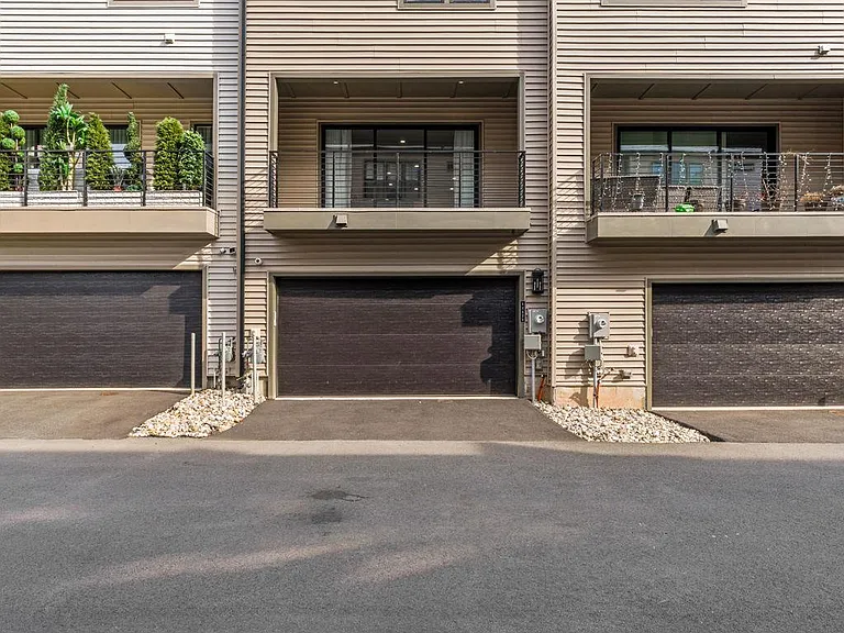 43433 Wilcox Ter — Photo 95