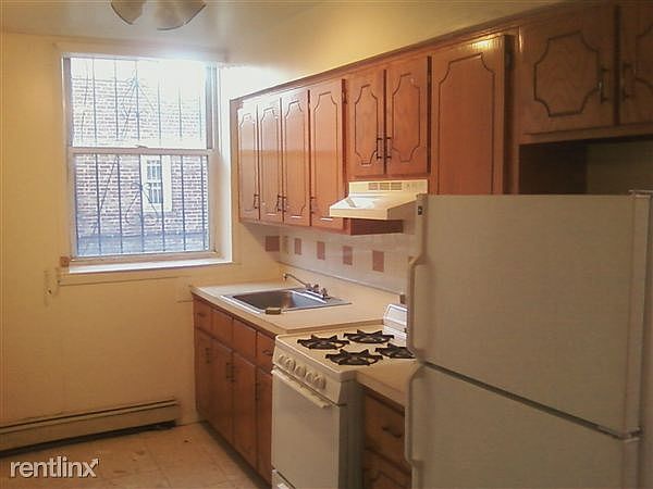 167 Studio kitchen