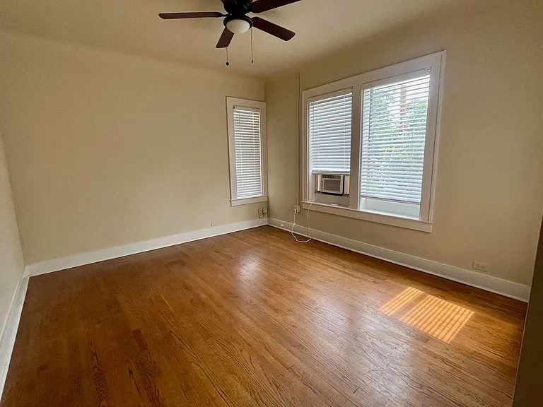 424 E Ashby Pl #3 — Photo 8